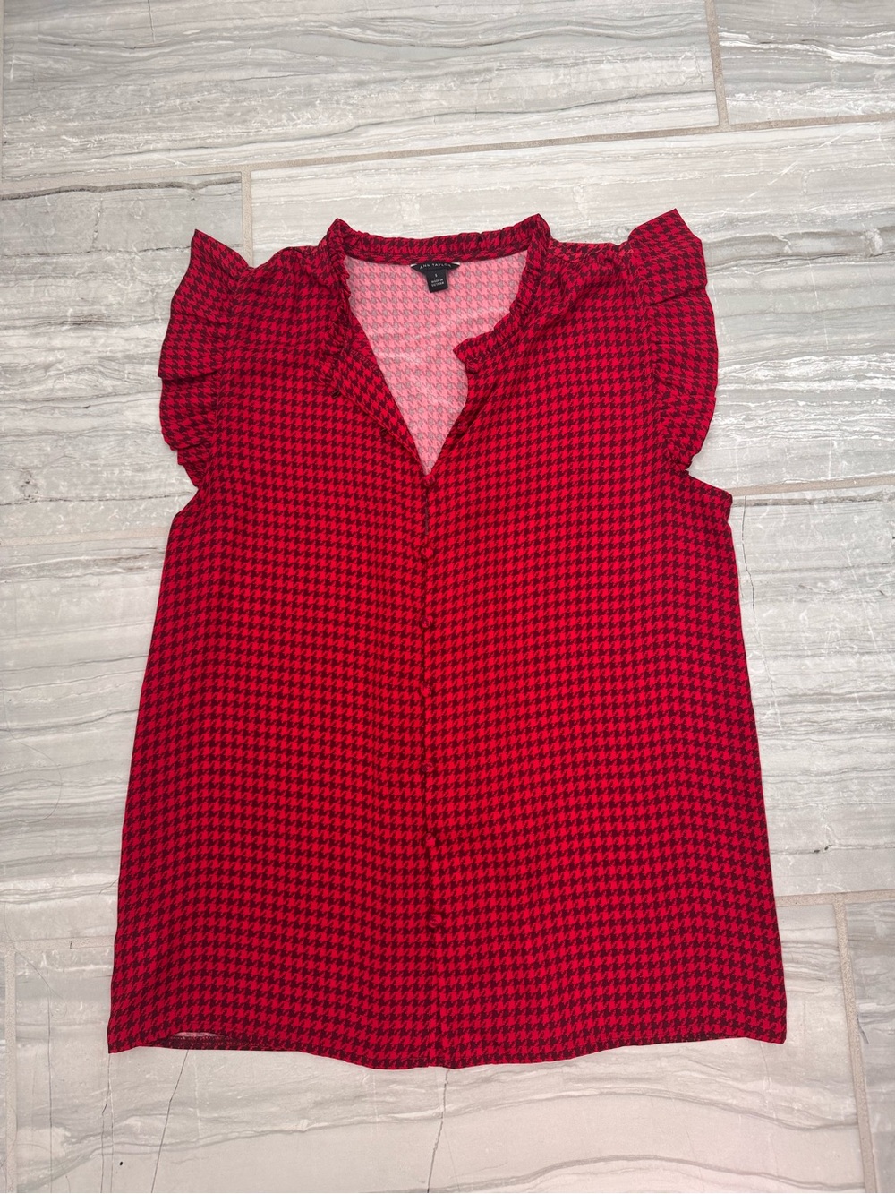 Ann Taylor Red & Black Houndstooth Ruffle Sleeve Blouse